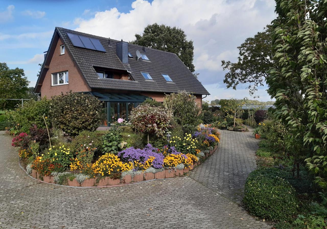 Ferienwohnung Van Den Berg Rees Exterior foto
